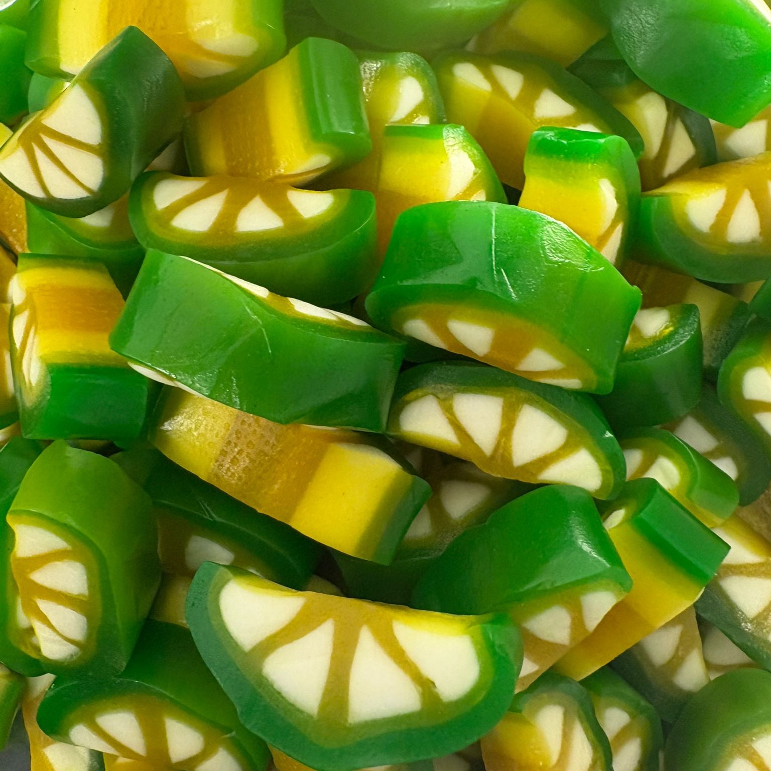 lemon lime slices